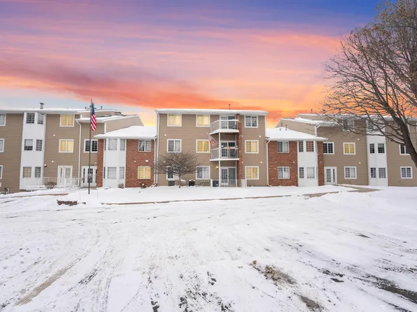 1104 W 57th St APT 301, Sioux Falls, SD 57108