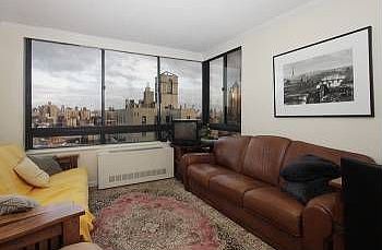 4th image of 225 W 83rd St APT 17B