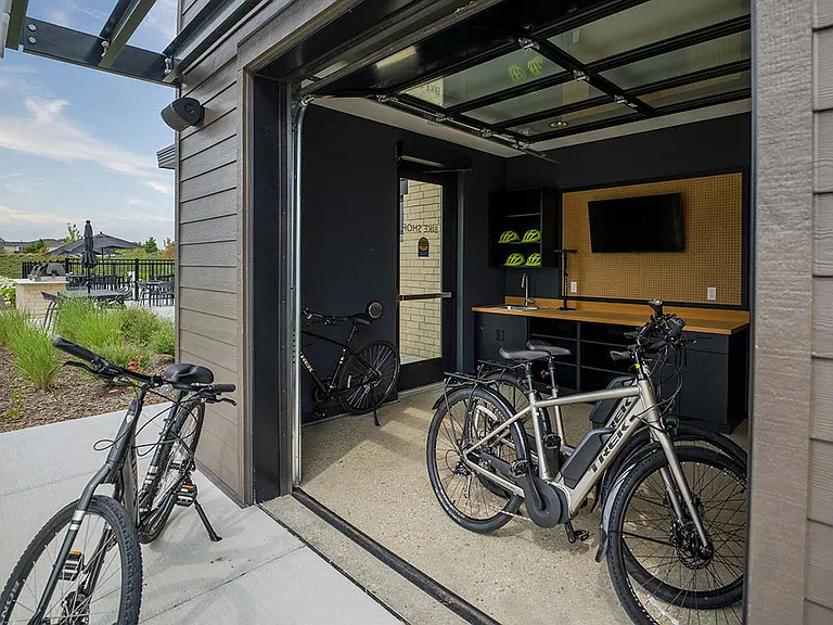 Velo Village Apartments — Photo 13