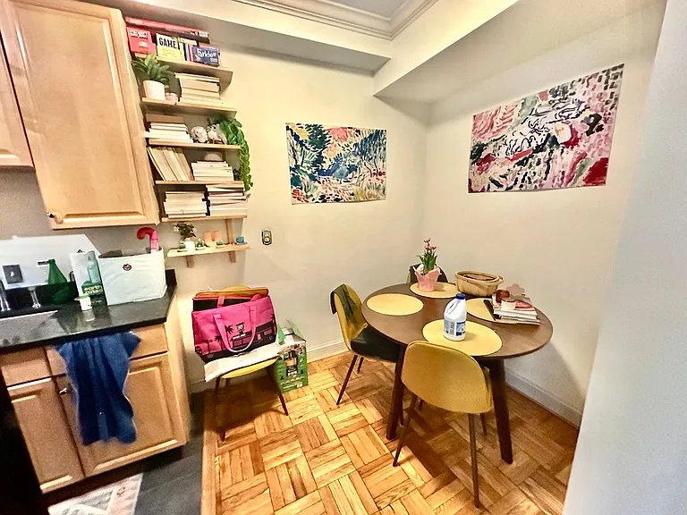 3925 Davis Pl NW #B6 — Photo 8
