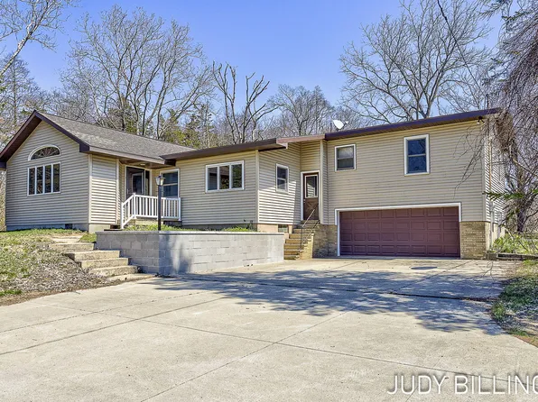 1501 68th St, Fennville, MI 49408