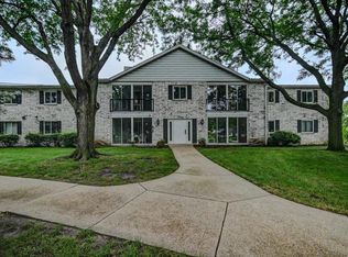 1530 Golf View Rd UNIT B, Madison, WI 53704