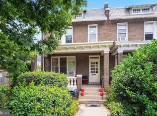 210 17th St SE, Washington, DC 20003