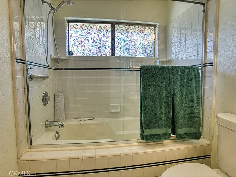 978 Balboa St — Photo 43