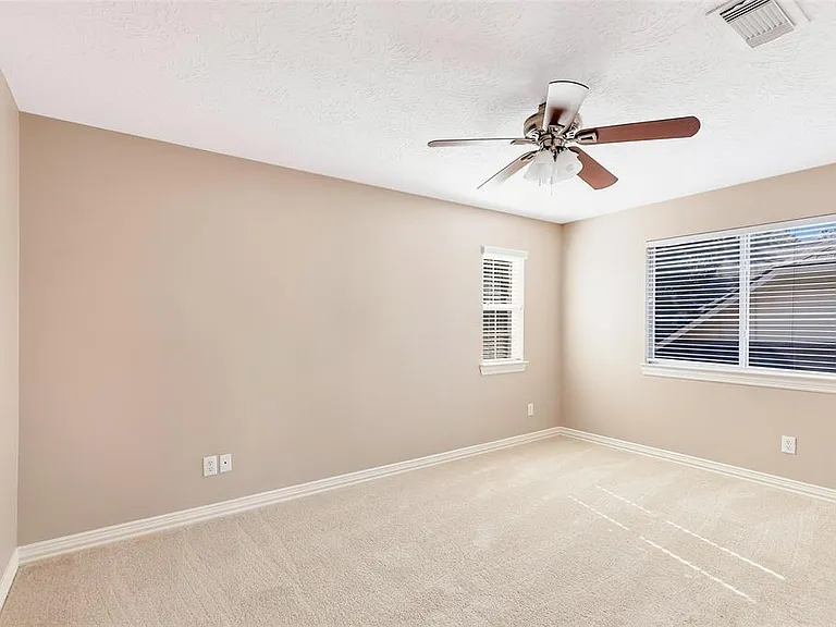 13019 Chandler Chase Ct — Photo 29