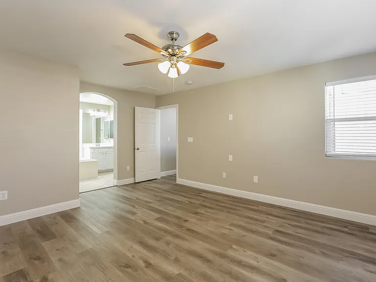 8735 Le Agavi Ct — Photo 9
