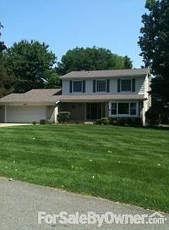 1st image of 3077 Lakeside Dr