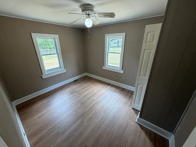 8525 Jackson Cir — Photo 17