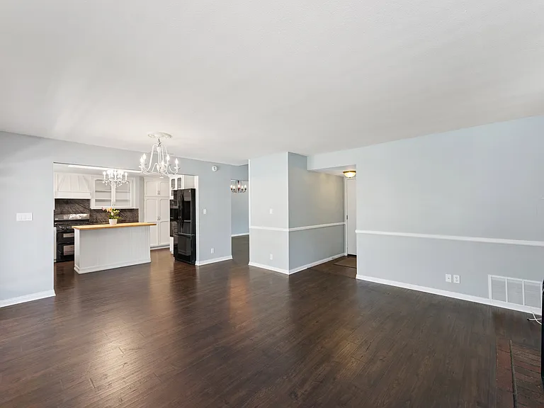 2292 Buffalo Ave — Photo 10