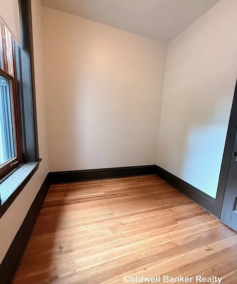 2528 W Iowa 2nd Fl #2ND FL — Photo 9