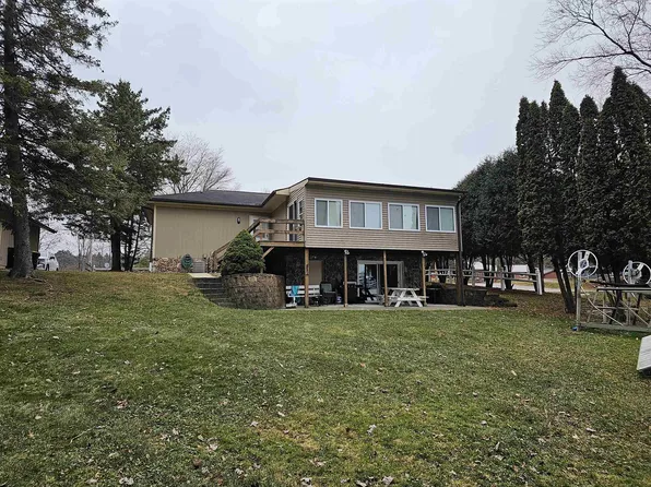 851 Canyon Rd, Wisconsin Dells, WI 53965