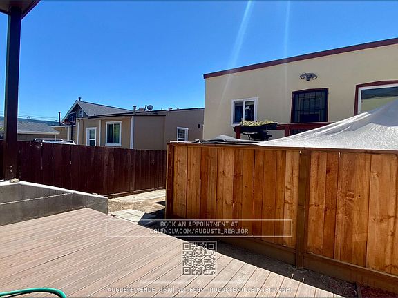 2nd image of 3924 Penniman Ave #3926