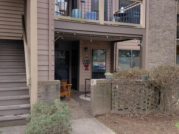 36 Ravencroft Ln, Asheville, NC 28803