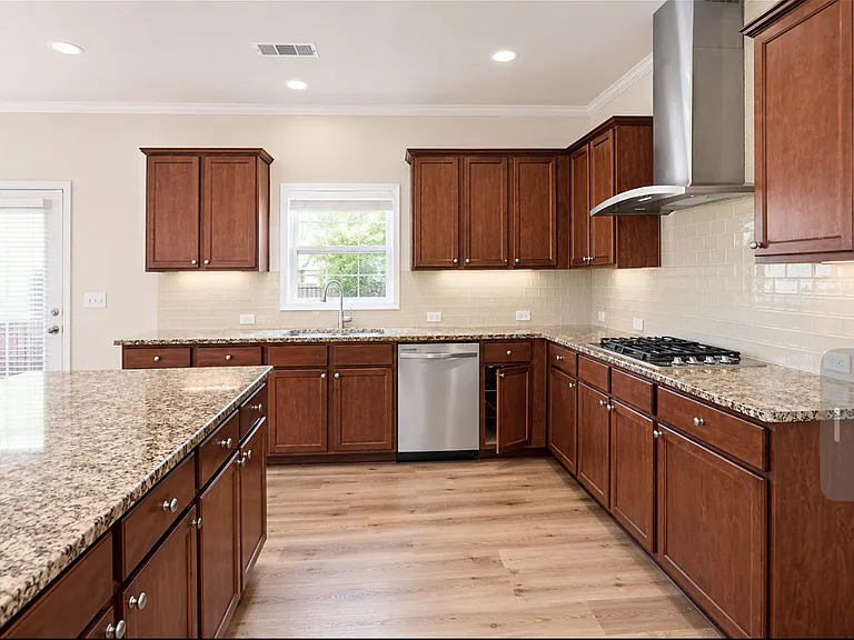 7770 Harbison Hollow Ln — Photo 11