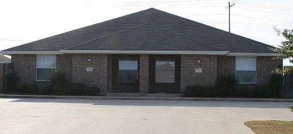 4th image of 3776 Oldenburg Ln