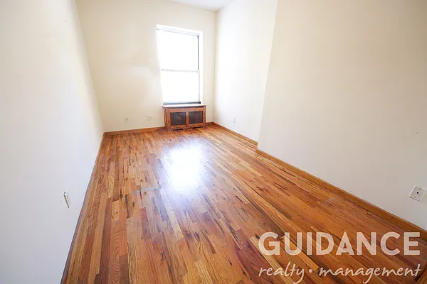 Rented by Guidance Realty Corp. | media 2