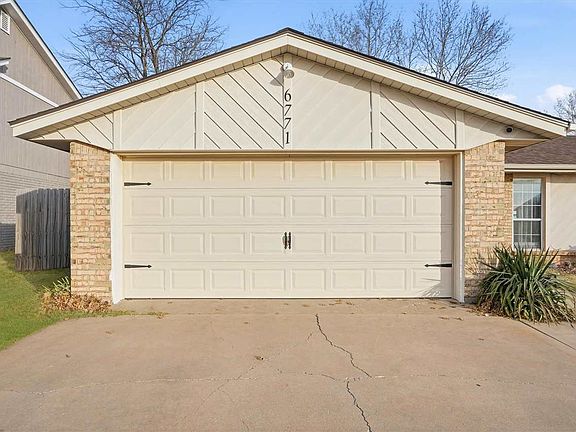 3rd image of 6771 SW Chaucer Dr