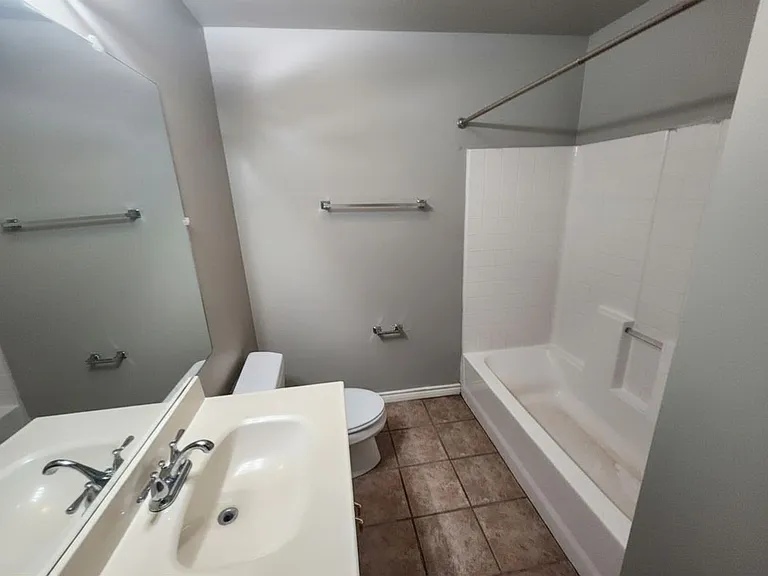 2714 Whitis Ave #A — Photo 15