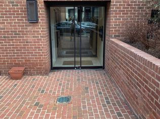1045 31st St NW APT 203, Washington, DC