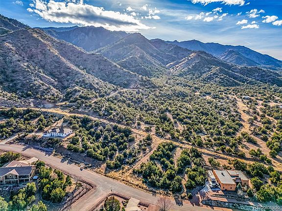 4th image of 333 Storm Ridge Road