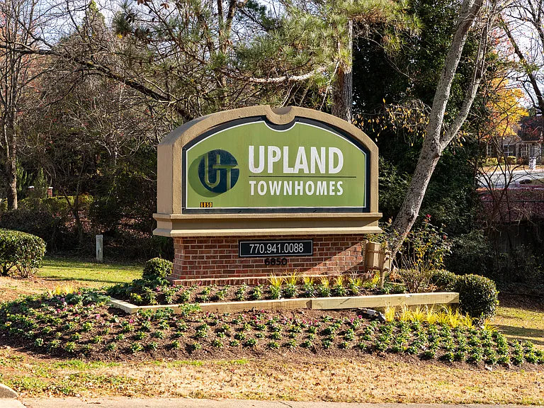 Upland Townhomes — Photo 35
