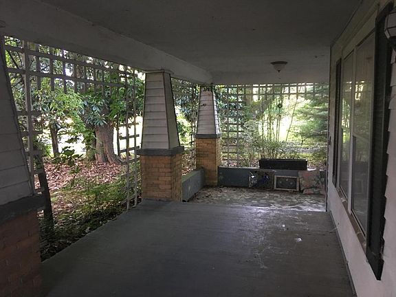 2nd image of 3721 W Beaver Creek Dr