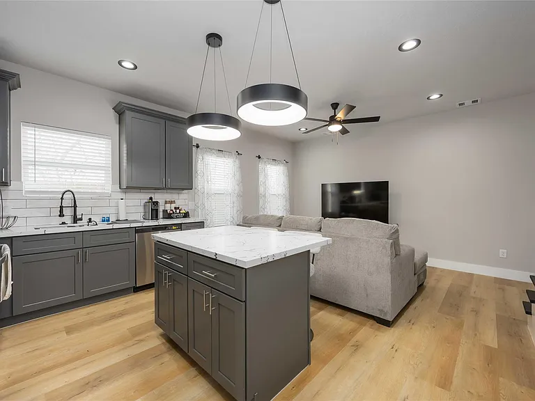 2409 Dolly Wright St #B — Photo 11