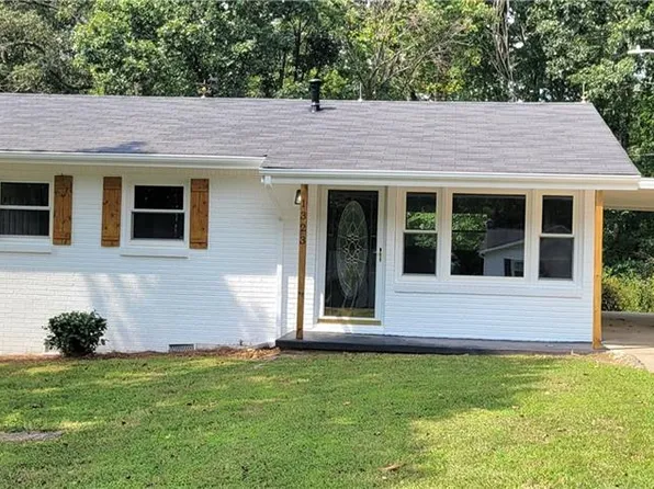 1323 Meredith Ct, Eden, NC 27288