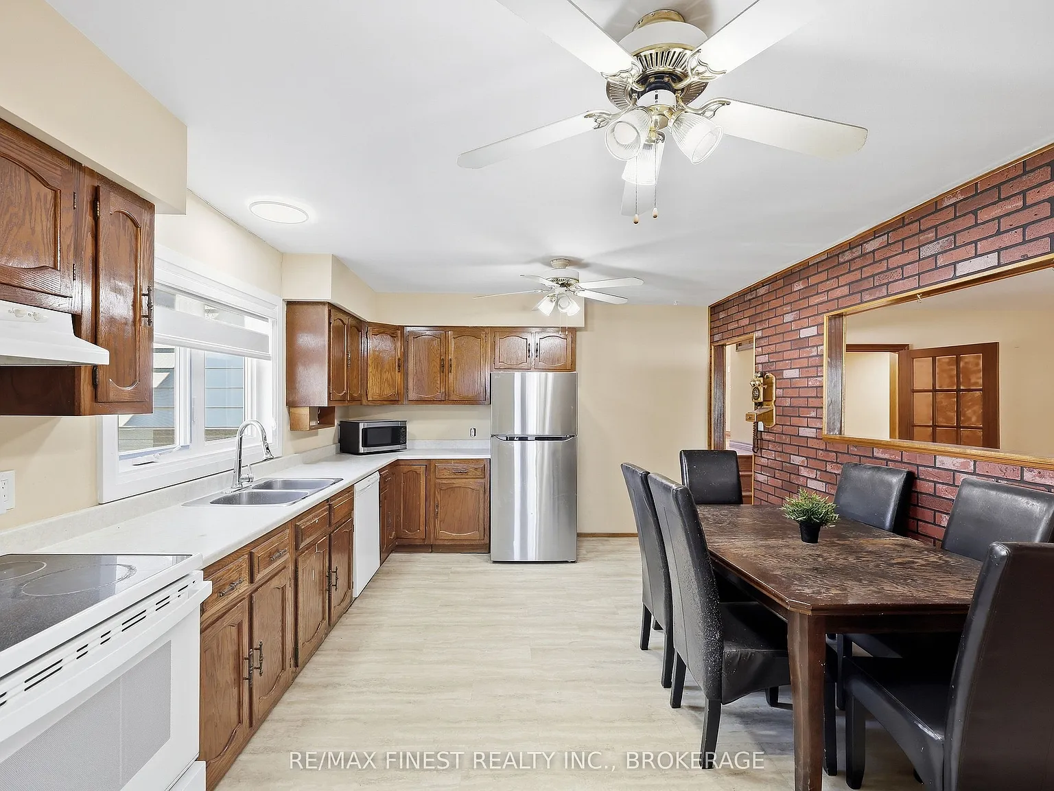 4 bed, $3,500 — Photo 3