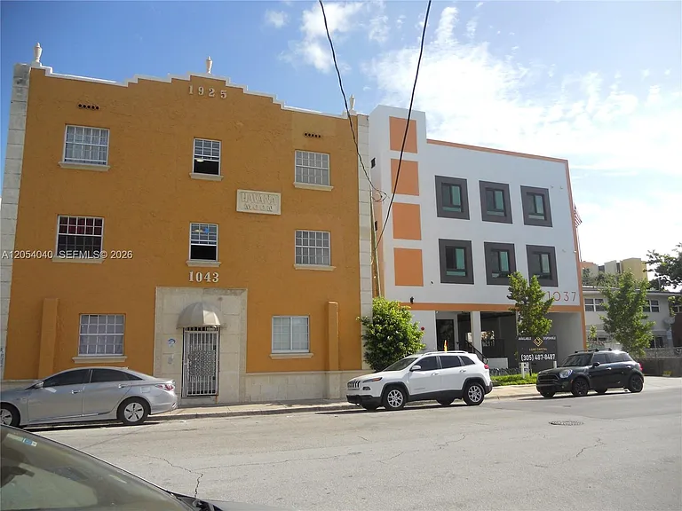 1043 NW 2nd St #9 — Photo 10