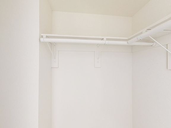 4th image of 951 N Mariposa Ave #3/4