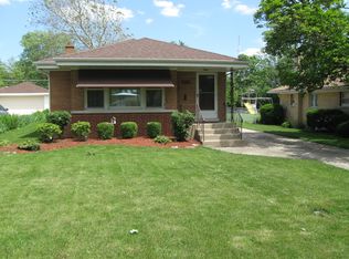 915 S Hillcrest Ave, Elmhurst, IL