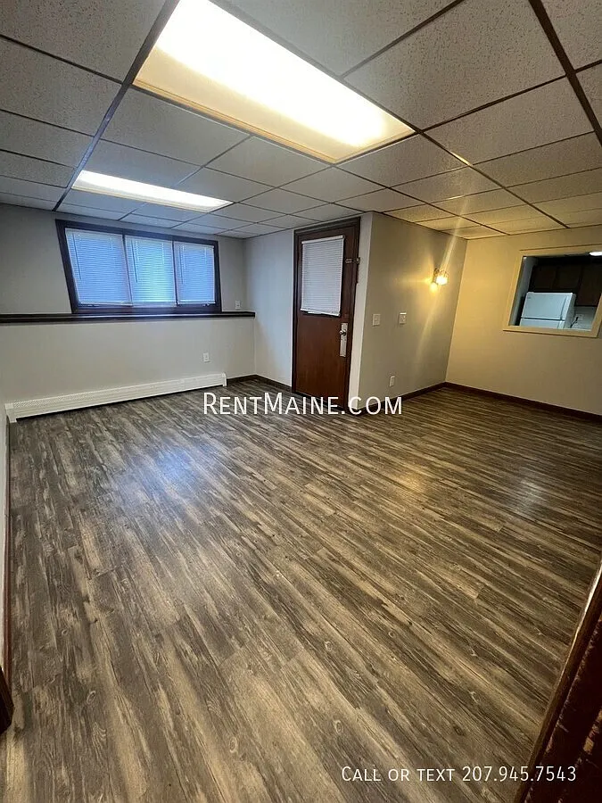 2 bed, $1,300 — Photo 3