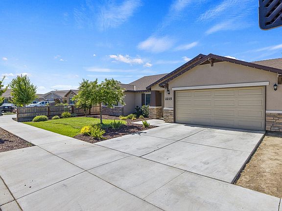 3rd image of 2215 E Delta Court
