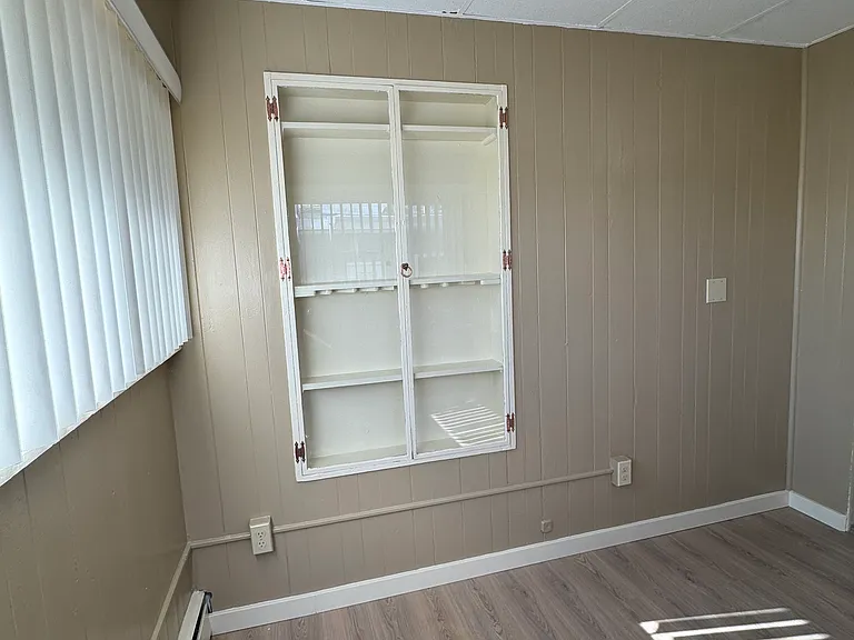 Office/craft room