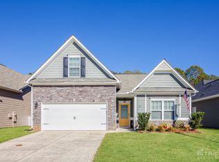 136 Thomaston St, Newnan, GA