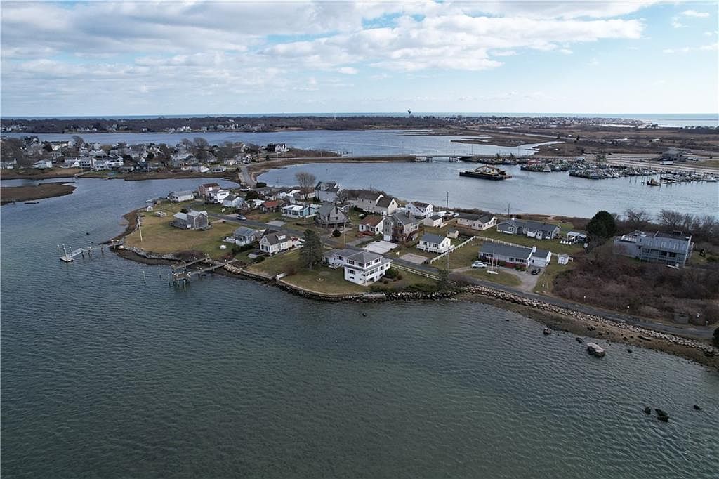 22 Edith Rd, Narragansett, RI 02882 Zillow