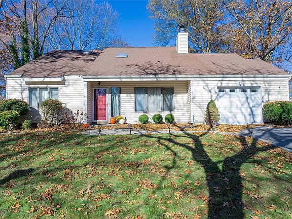 3rd image of 5 N Wesley Ct