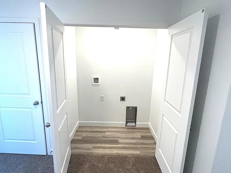 3303 Elkhorn Ln — Photo 8