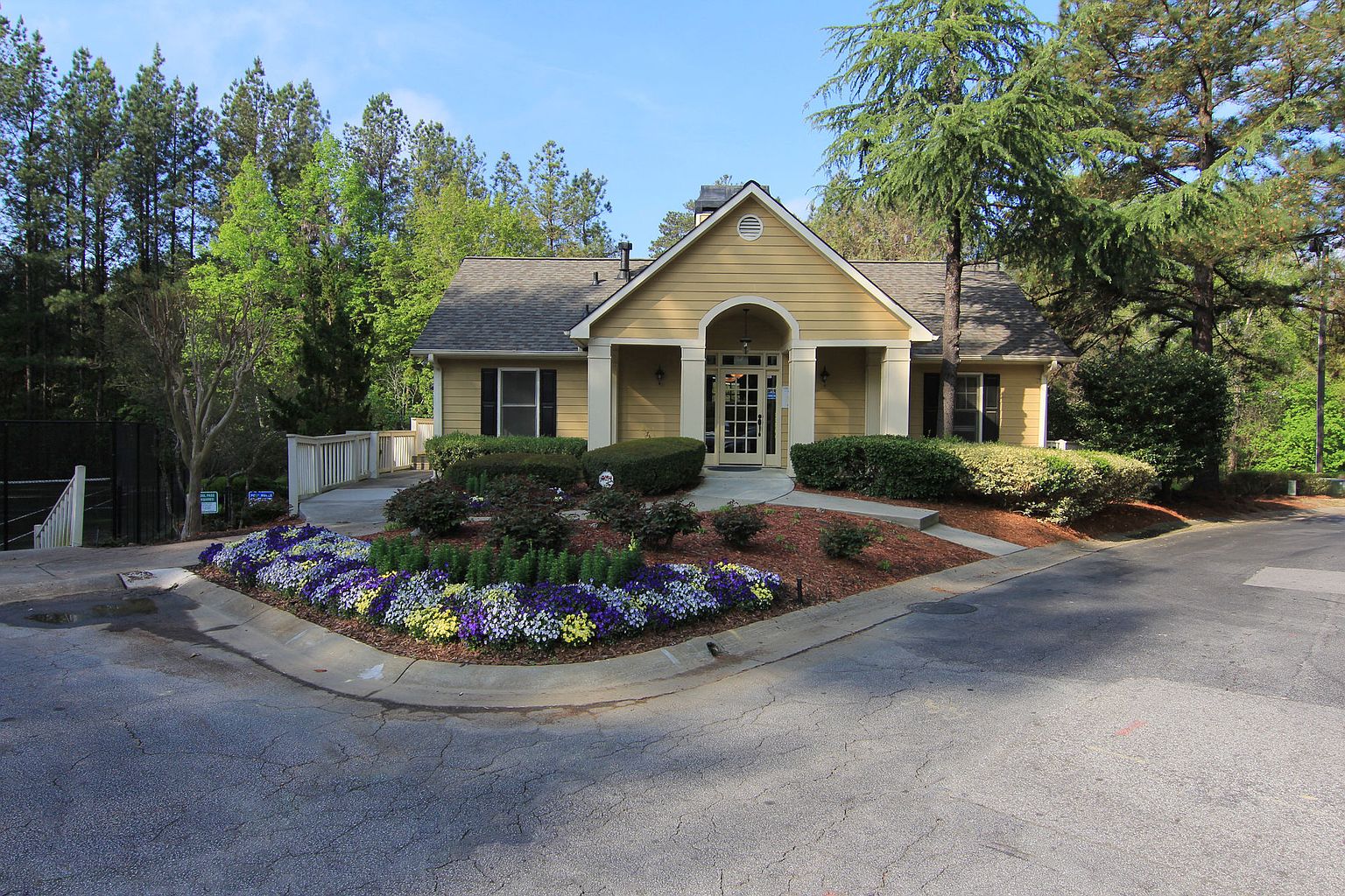 Champions Glen Apartment Rentals - Union City, GA | Zillow