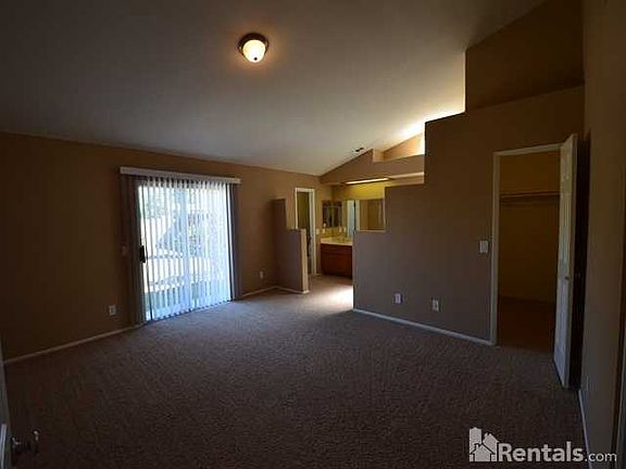 3rd image of 123 Mistletoe Ave
