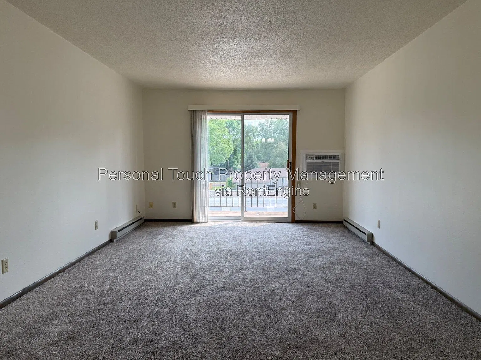 1 bed, 1.0 bath, $750 — Photo 2