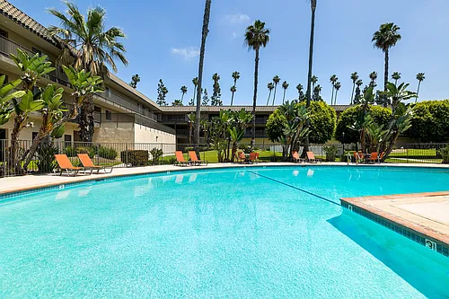 Coronado Palms Apartments Photo 1