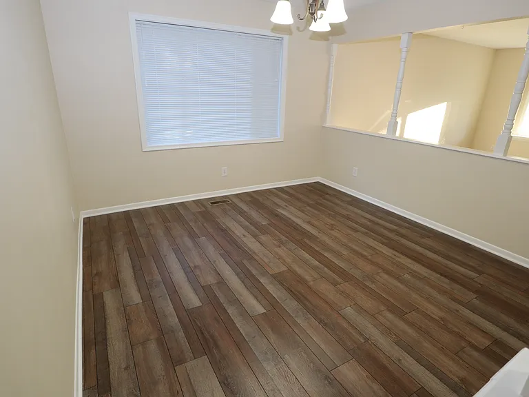 208 Manchester Dr #208 — Photo 7