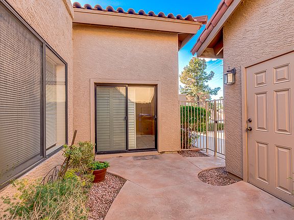 4th image of 5513 E Desert Hills Dr