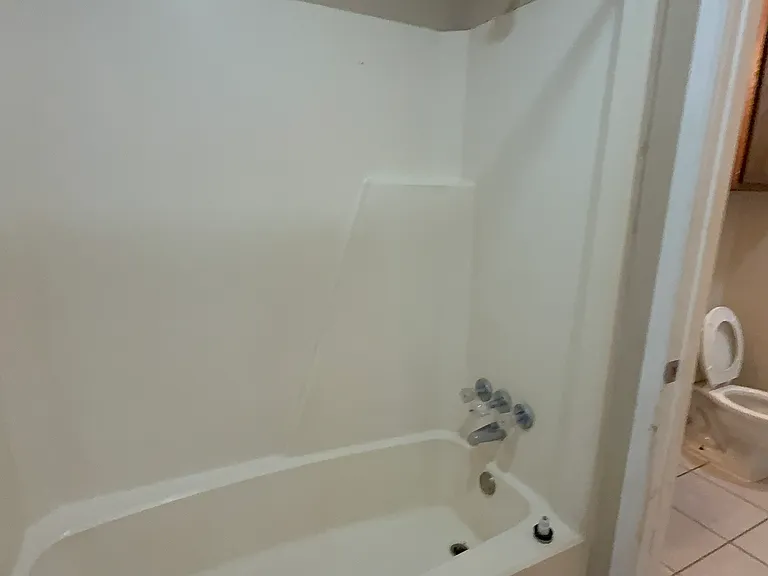 315 Manuel Dr #A — Photo 20