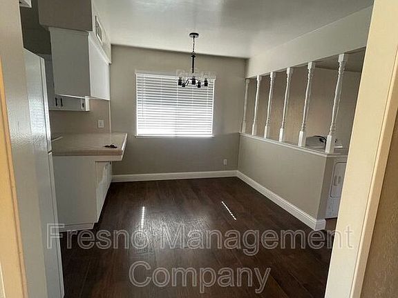 2nd image of 1359 W Norwich Ave #102