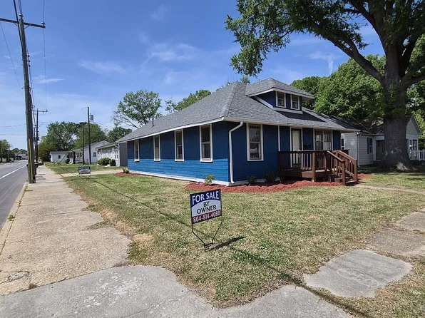 100 N 3rd Ave, Hopewell, VA 23860