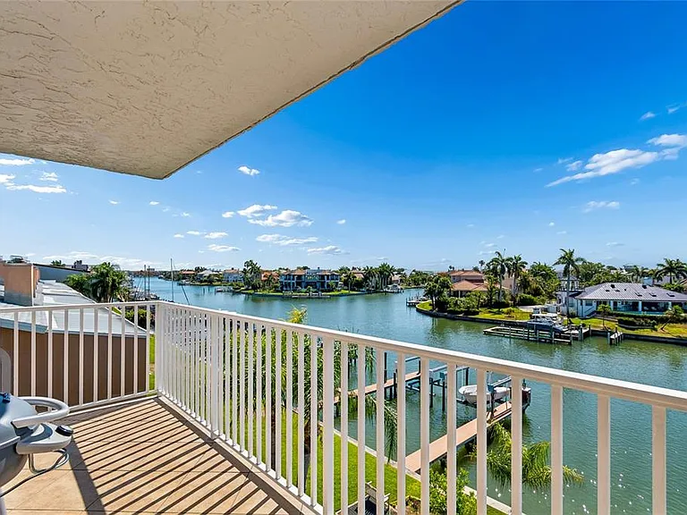 719 Pinellas Bayway S #301 — Photo 42