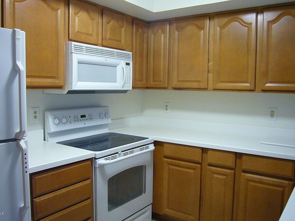 2nd image of 819 N College Ave